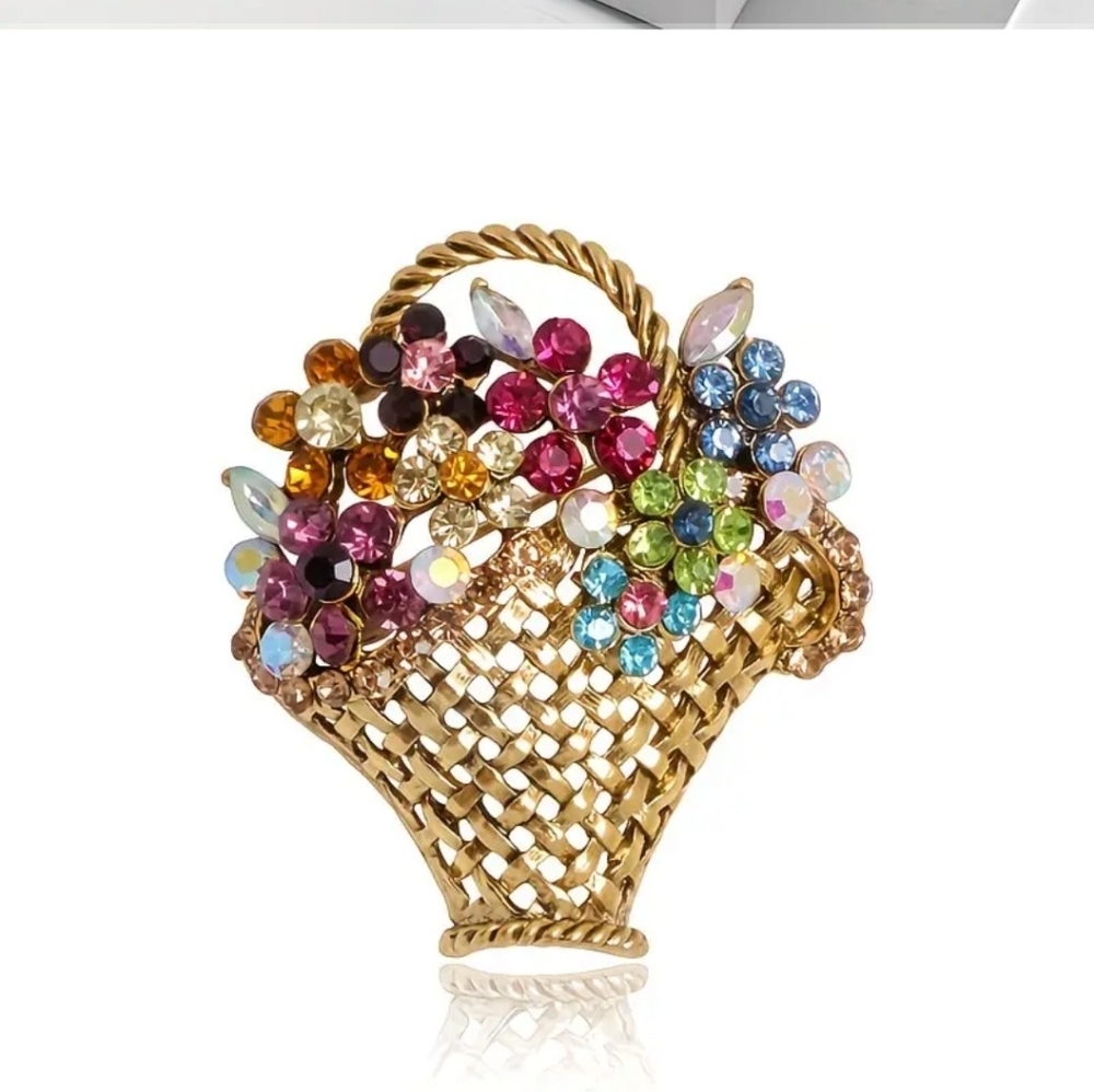 🆕️💐 BASKET OF RHINESTONE FLOWERS BROOCH PIN💐